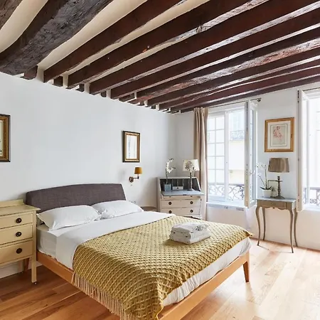 Marais 1br Cozy * פריז